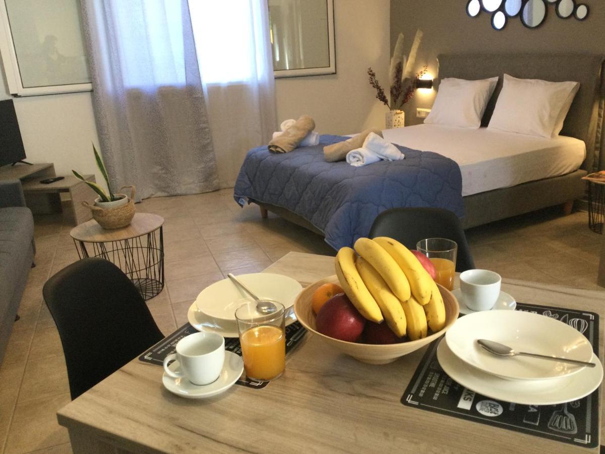 Vladimiros Apartments Barbati Luaran gambar