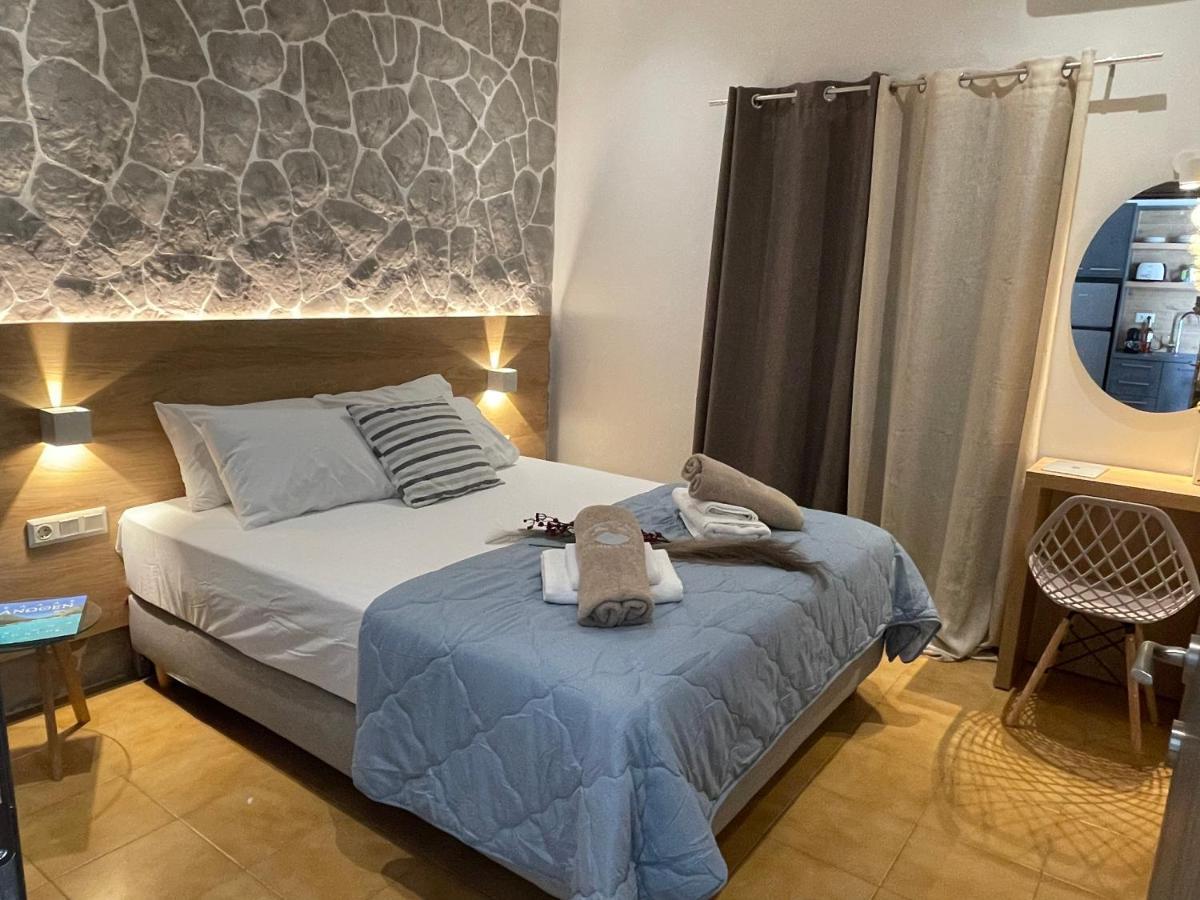 Vladimiros Apartments Barbati Luaran gambar