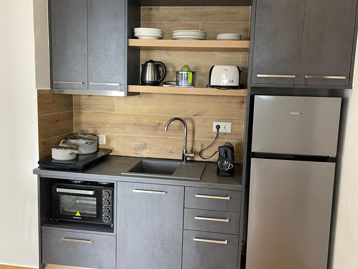 Vladimiros Apartments Barbati Luaran gambar