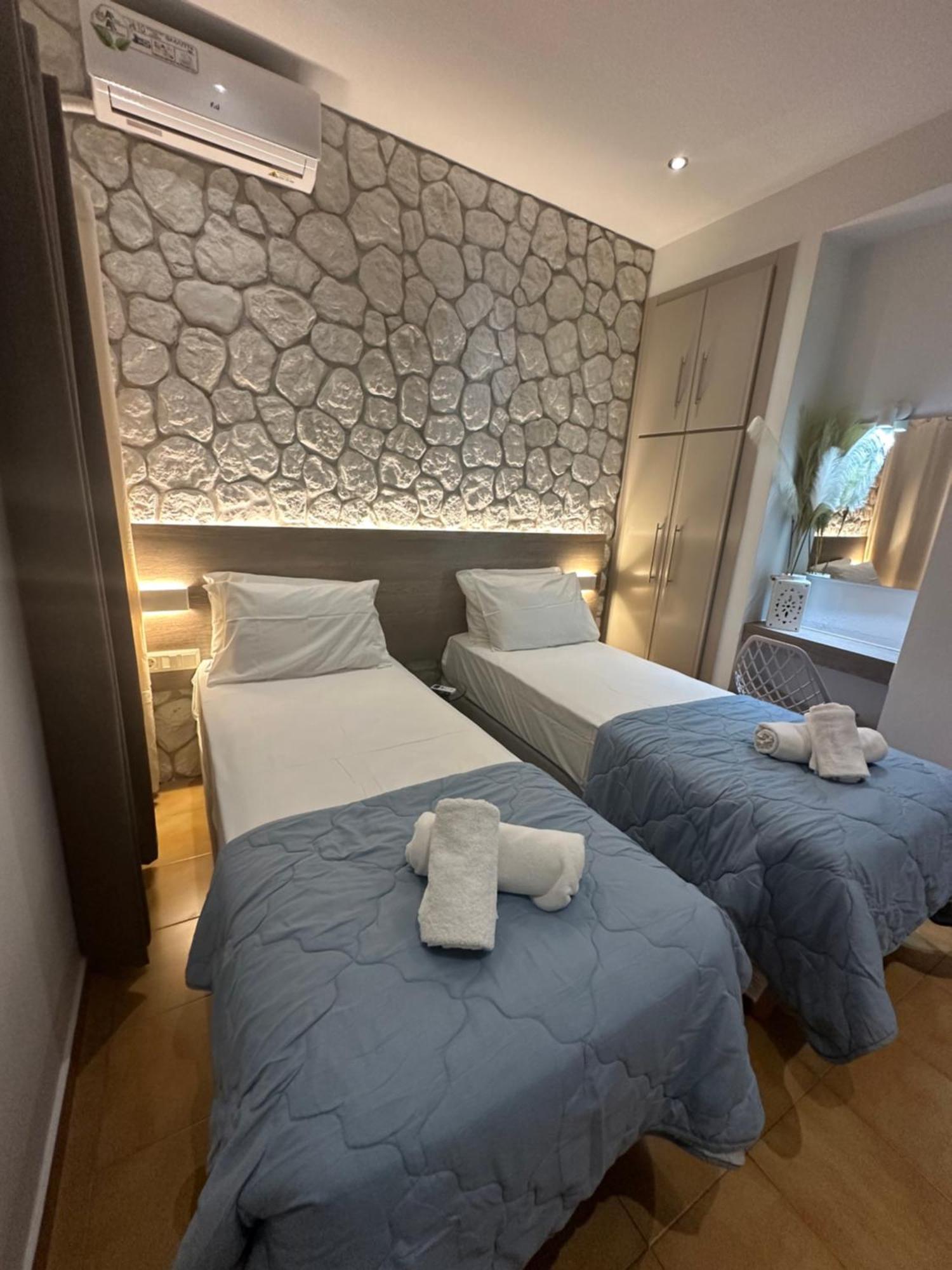 Vladimiros Apartments Barbati Luaran gambar