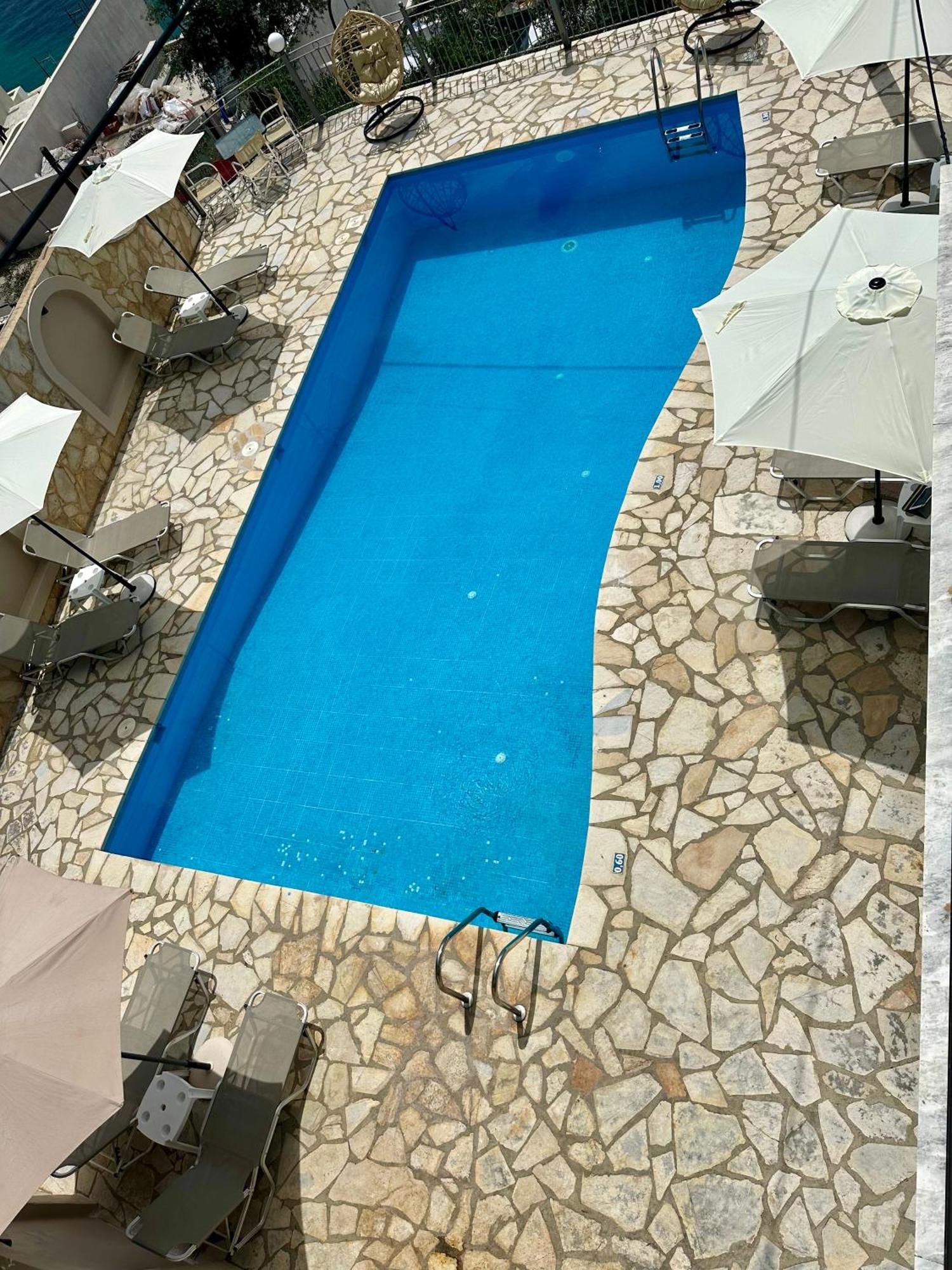 Vladimiros Apartments Barbati Luaran gambar